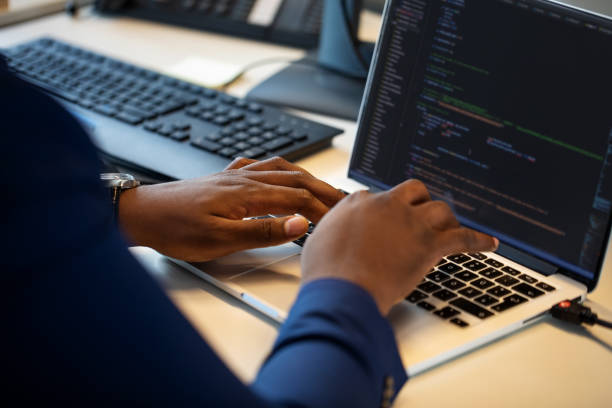 black lady using a laptop